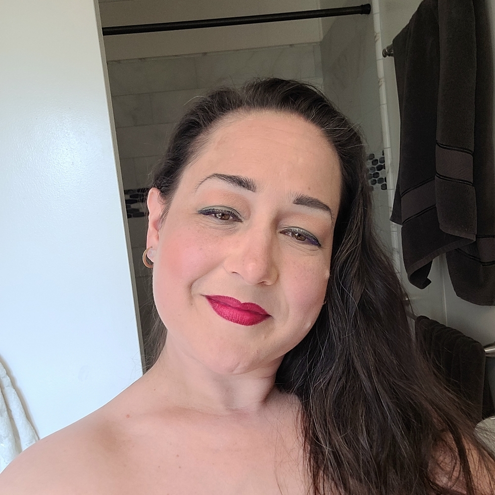 Meet your Posher, Angelique